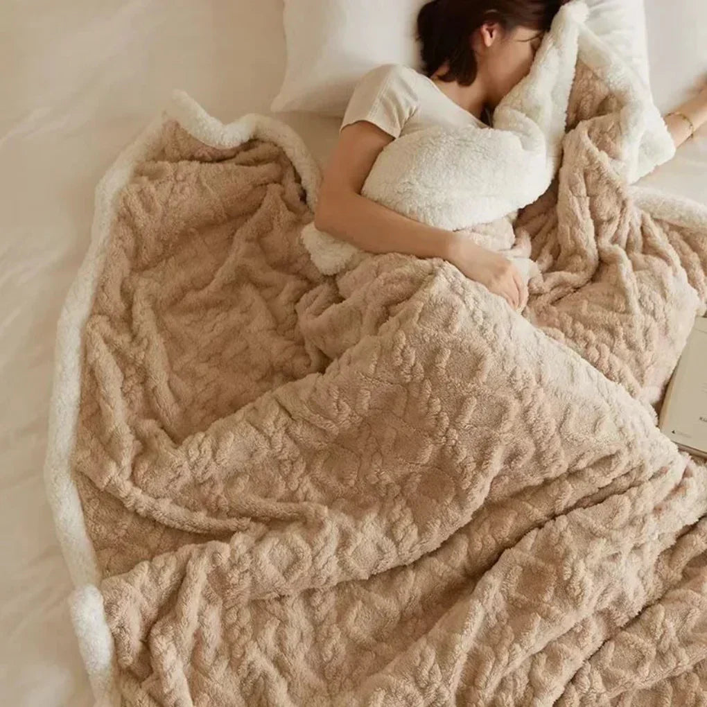 Charly | Cozy Sherpa Blanket with Textured Design