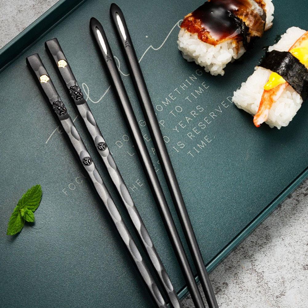 Charly | DineLux – Luxurious Chopstick Set with Refined Designs (5 Pairs)