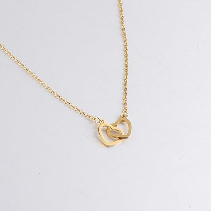 Charly | Heart Necklace with Rotating Rose Gift Box