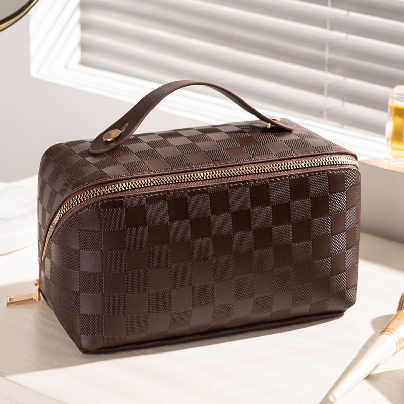 Charly | Luxurious Checked Makeup Cosmetic Bag