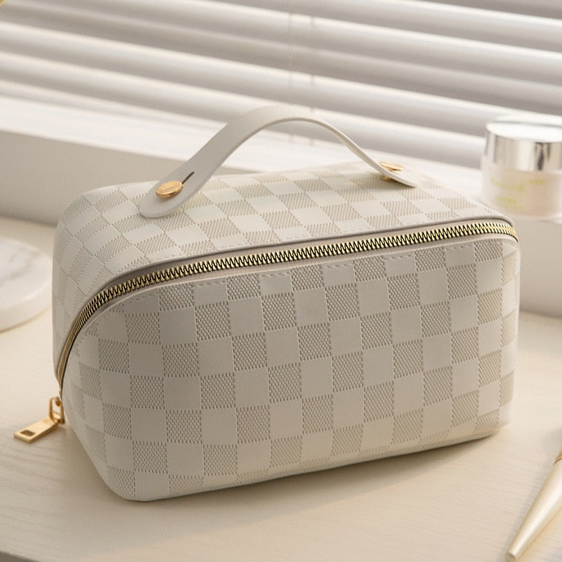 Charly | Luxurious Checked Makeup Cosmetic Bag