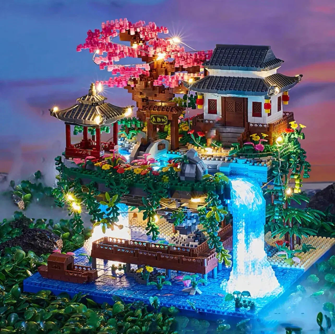Charly | Mini Building Set 3320 Pieces with Waterfall Light