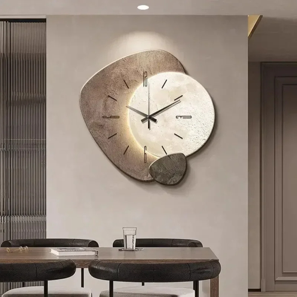 Charly | Modern Wall Clock with Integrated Light