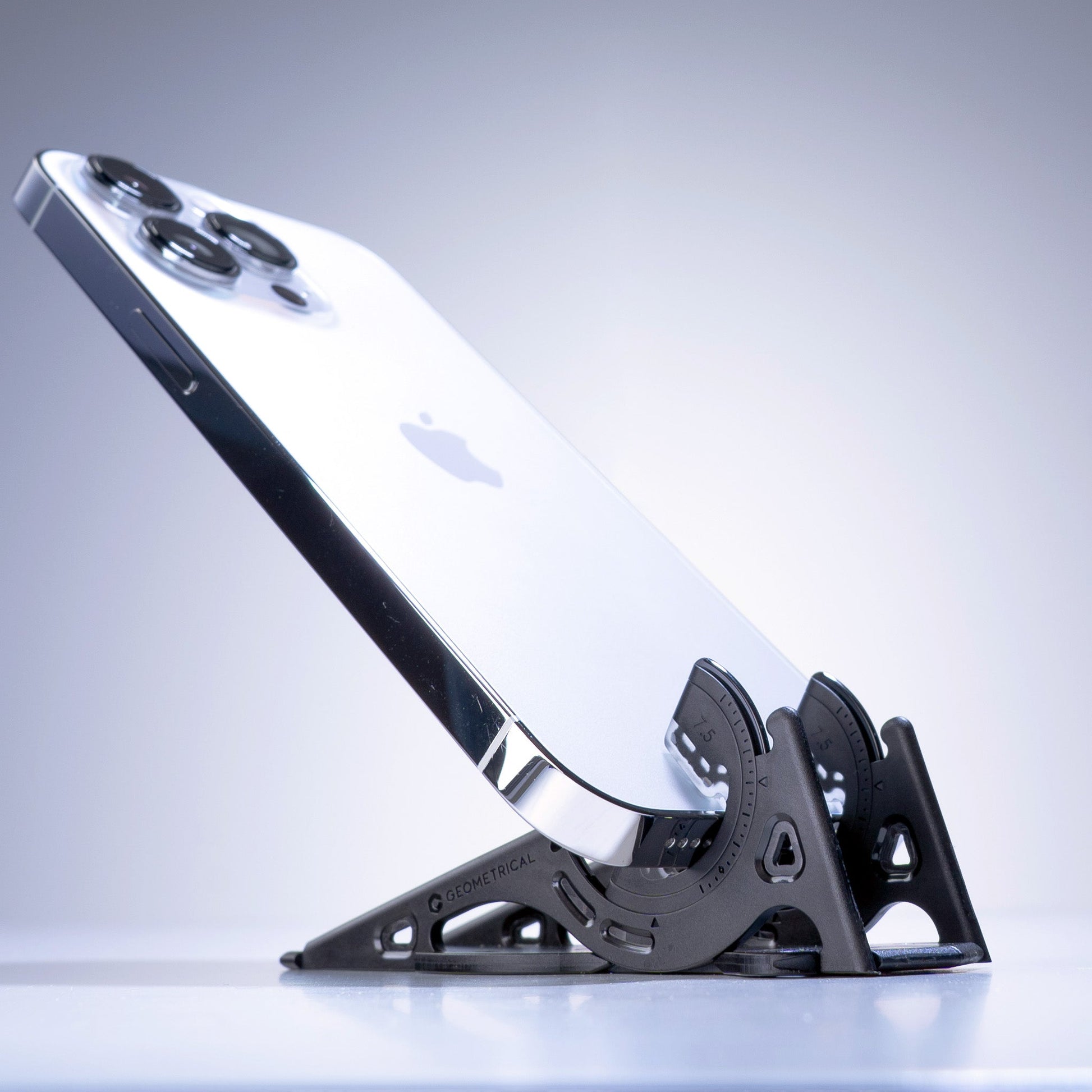 Charly | Portable Phone Stand for Perfect Pictures - SnapFold