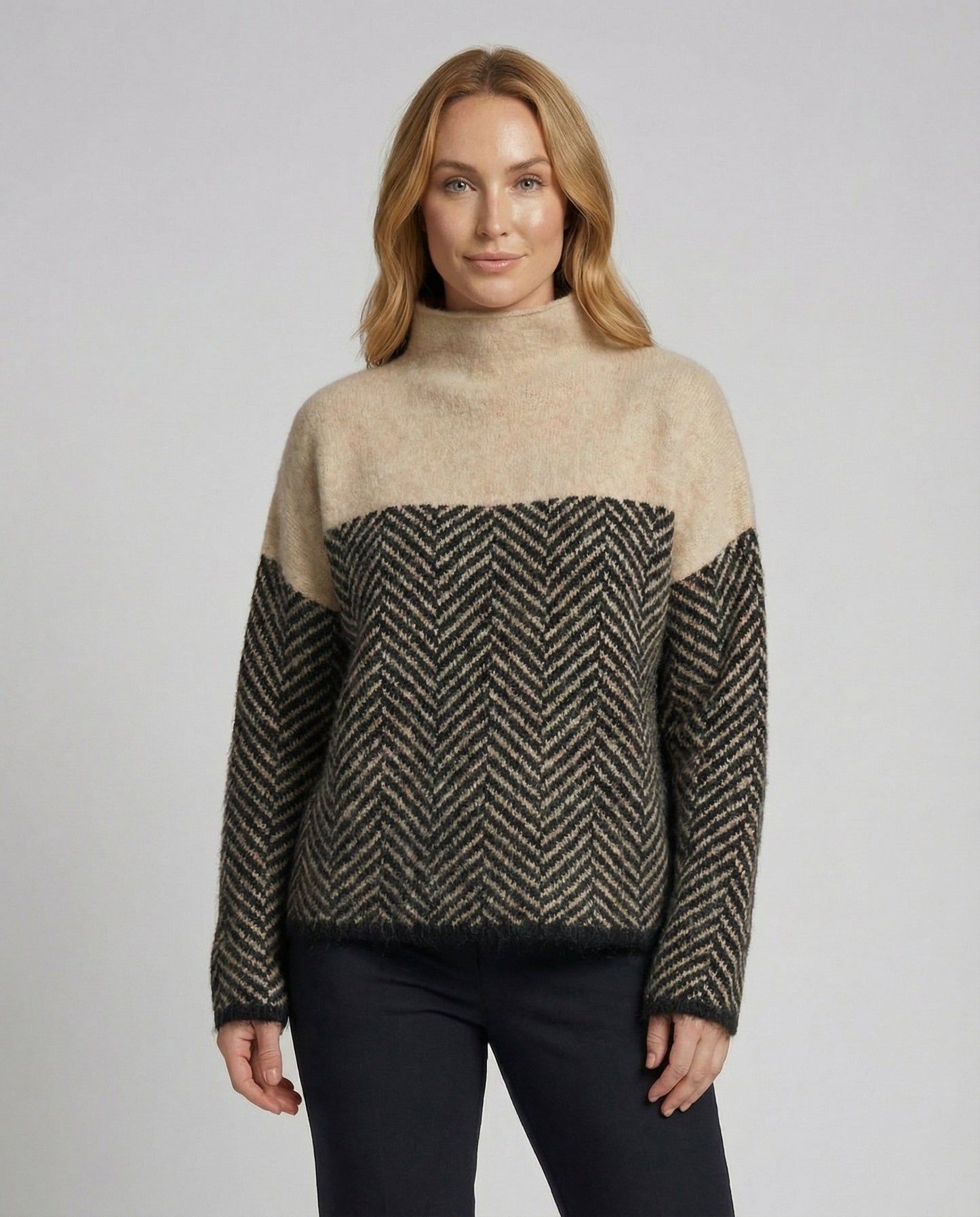 Charly | Pullover - Soft Elegant Turtleneck Sweater