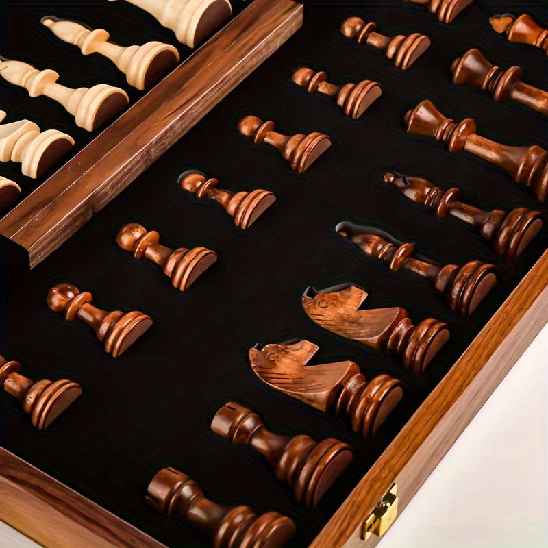 Charly | RoyalWood Luxury Chess Set – Solid Wood Chessboard with Finely Detailed Pieces