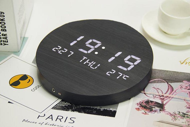 Charly | Svenna Digital Wall Clock | Scandinavian Minimalist Design