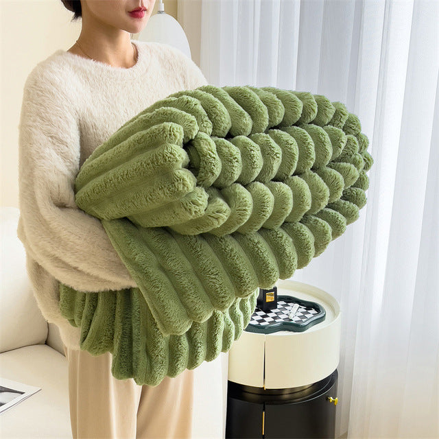 Charly | Textured Plush Blanket