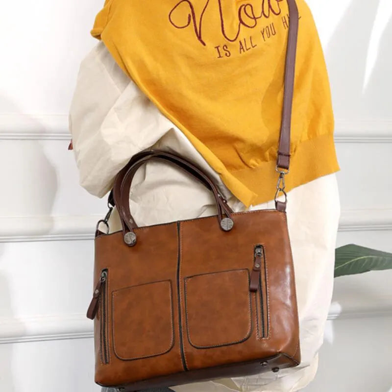 Charly - The bag you need!