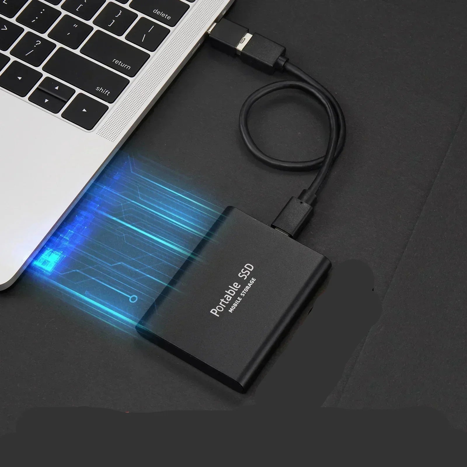 Charly | Ultra-fast 128GB SSD with compact and durable design