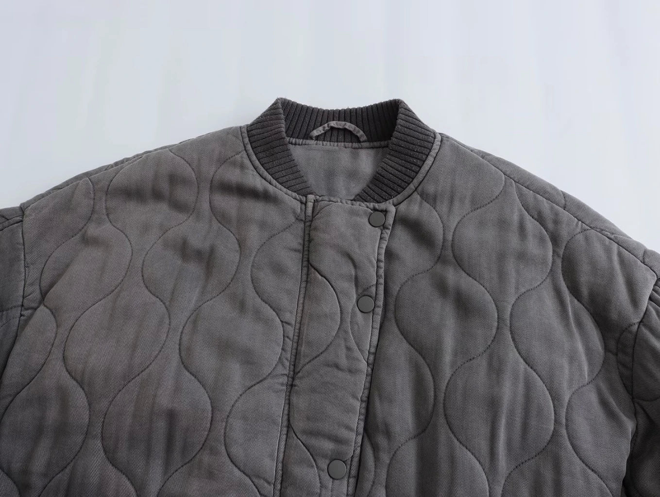 Charly - Women's Loose-Fitting Gray Bomber Jacket
