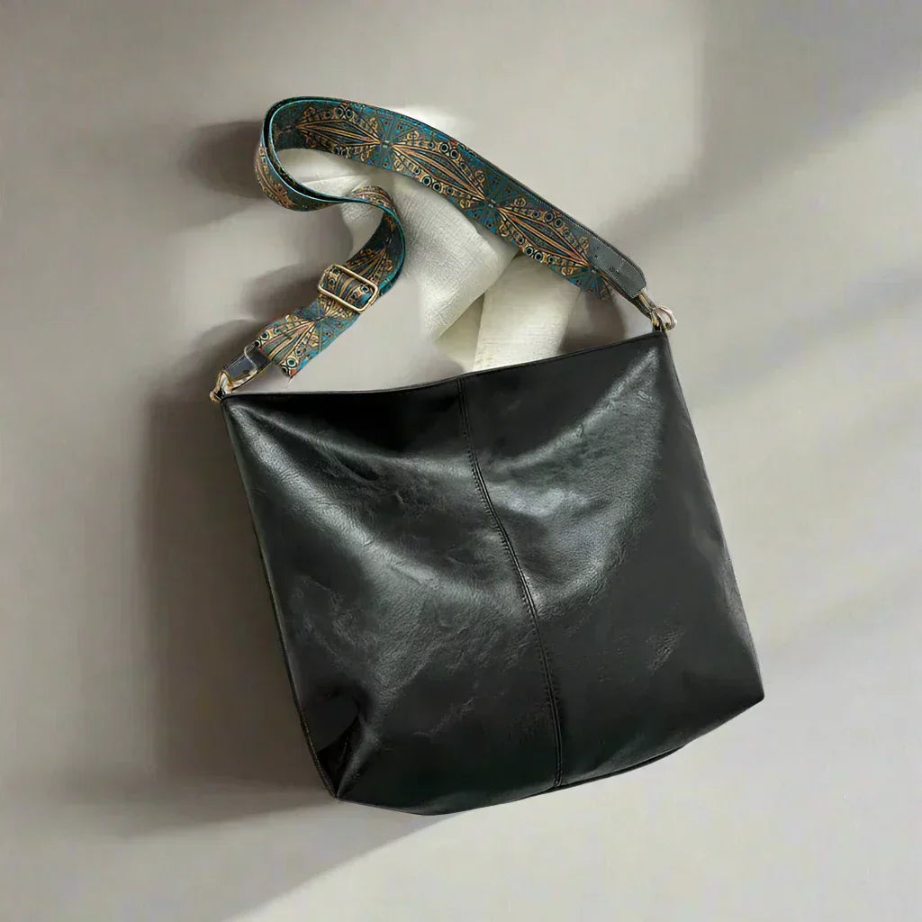 Charly | Women's Vintage Style Shoulder Bag