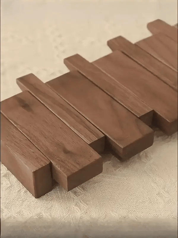 Charly | Wooden Coat Rack with Piano Key Design