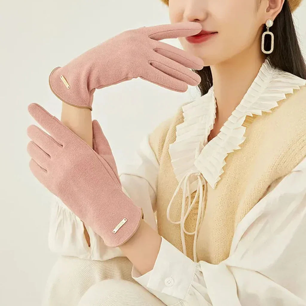Classic Sweden Women's Gloves - SuaveTouch