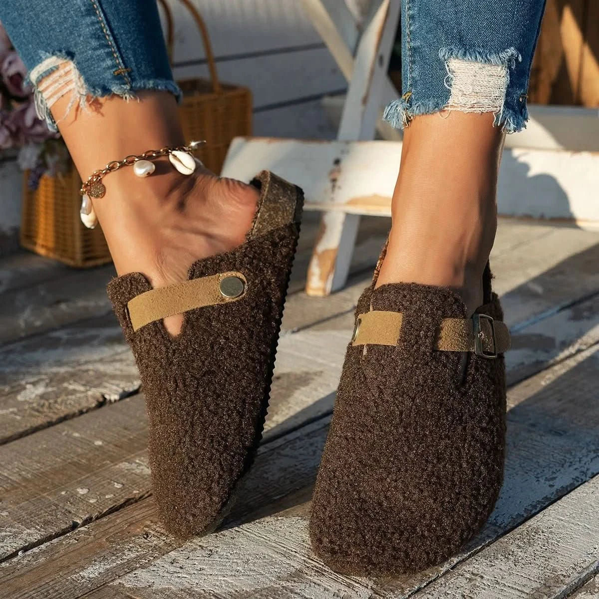 CONTRORTLUXE – Luxurious Sheepskin Wool Shoes for Ultimate Winter Comfort