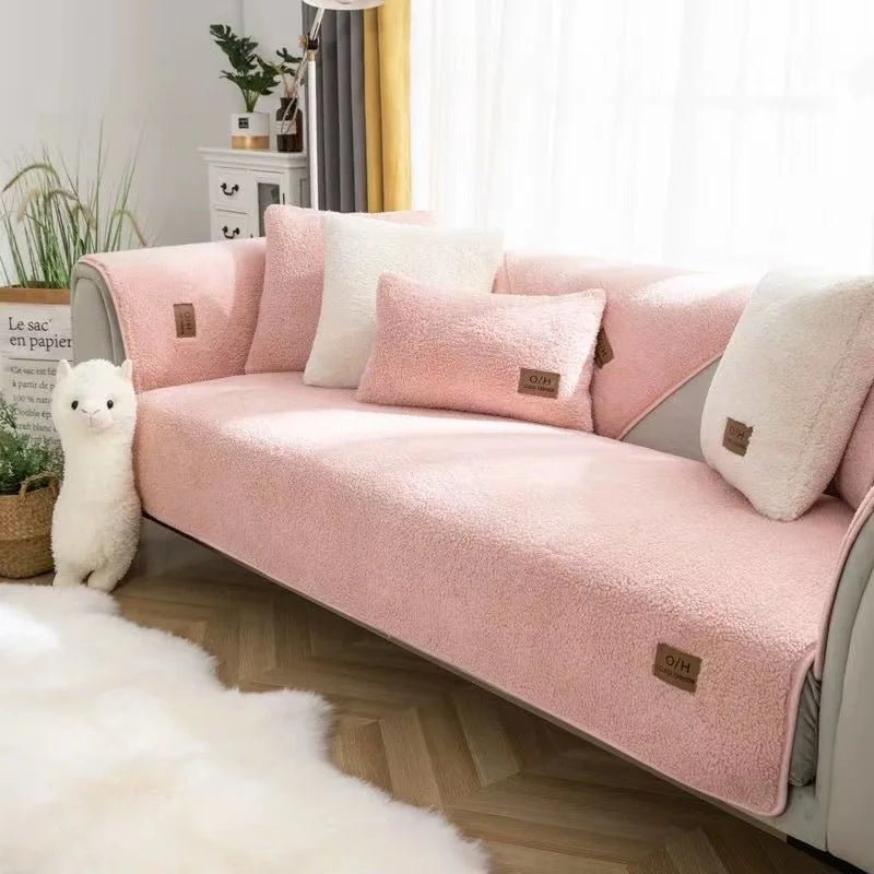 COUCHCLOUD – Plush Sofa Cover Made of Polyester Fiber for Warmth and Protection