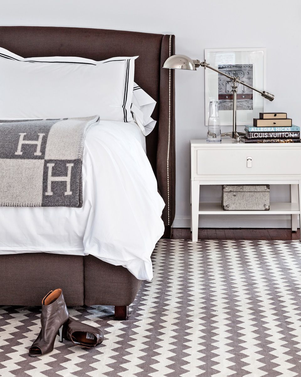 Elegant Blanket for a Stylish Home - LuxBlanket
