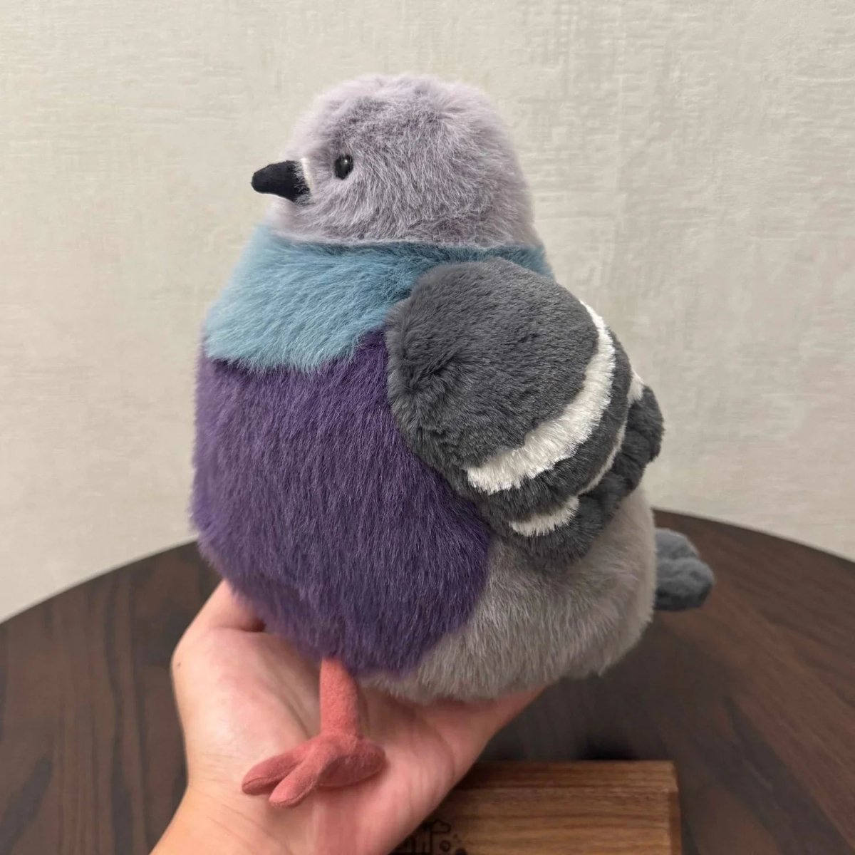 KISSPIGEON – Fluffy Pigeon Plush Toy for Cuddling and Comfort