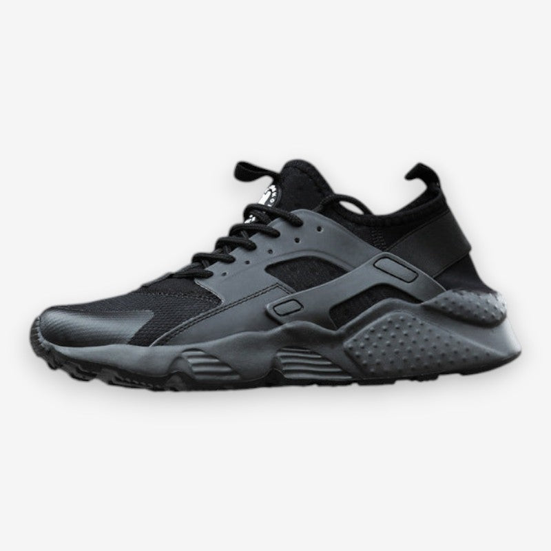 Peter – Lace-Up Sneakers with Breathable Mesh Upper and Non-Slip Sole