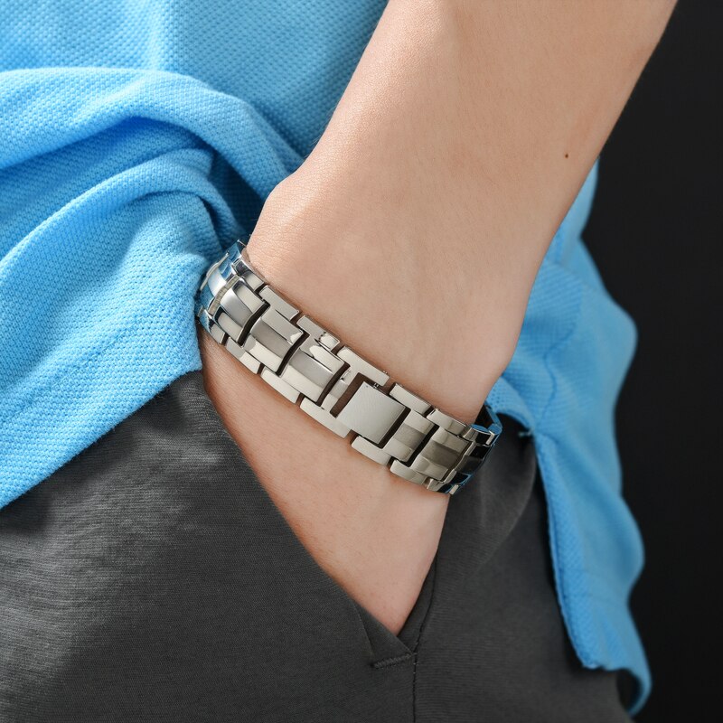 Therapeutic Magnetic Bracelet in Titanium Magnovia™